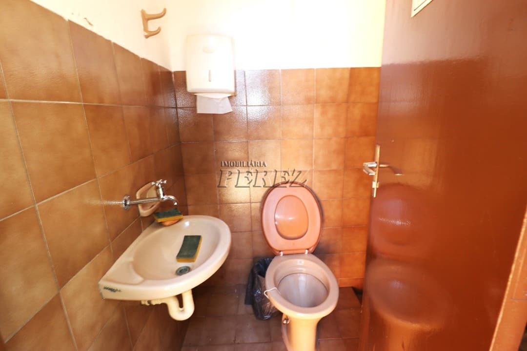 Casa comercial, 145 m² à venda no Parque Residencial Joaquim Toledo Piza - Londrina/PR - Foto 16