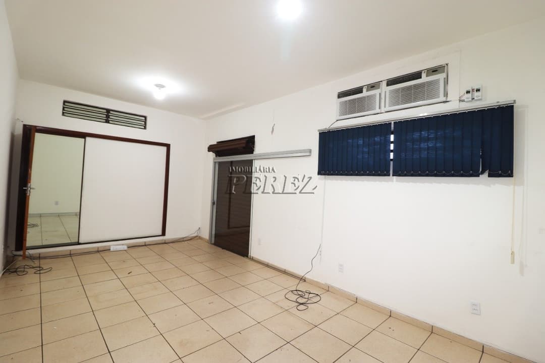 Casa comercial, 145 m² à venda no Parque Residencial Joaquim Toledo Piza - Londrina/PR - Foto 11