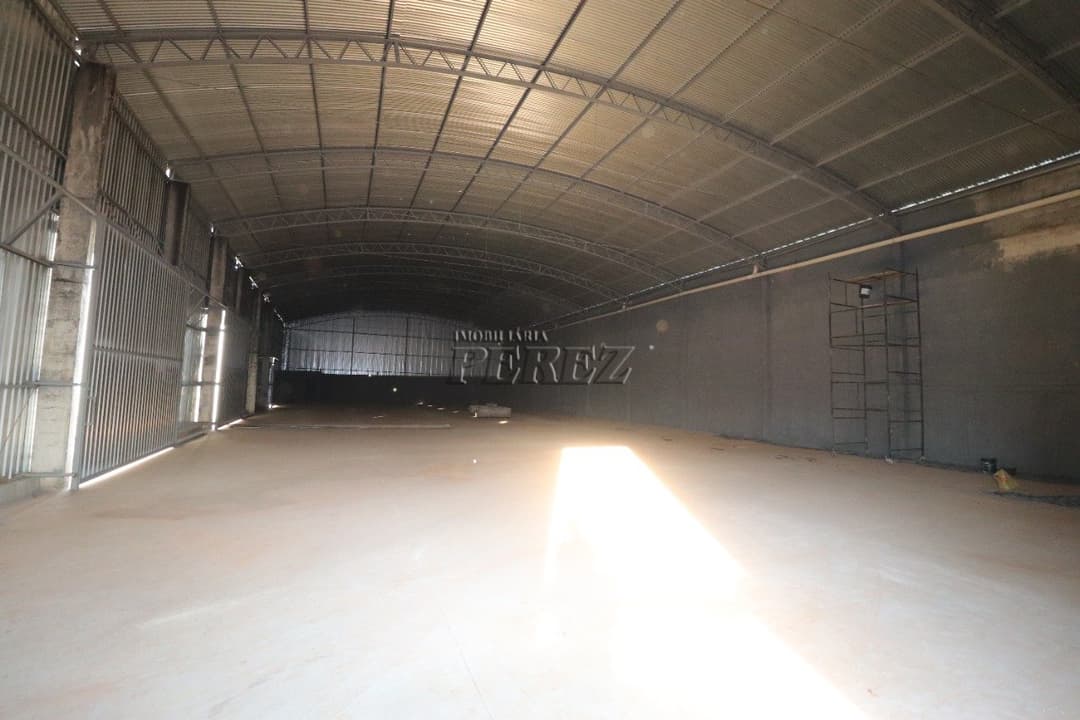 barracão para alugar com docas na região central - Foto 5