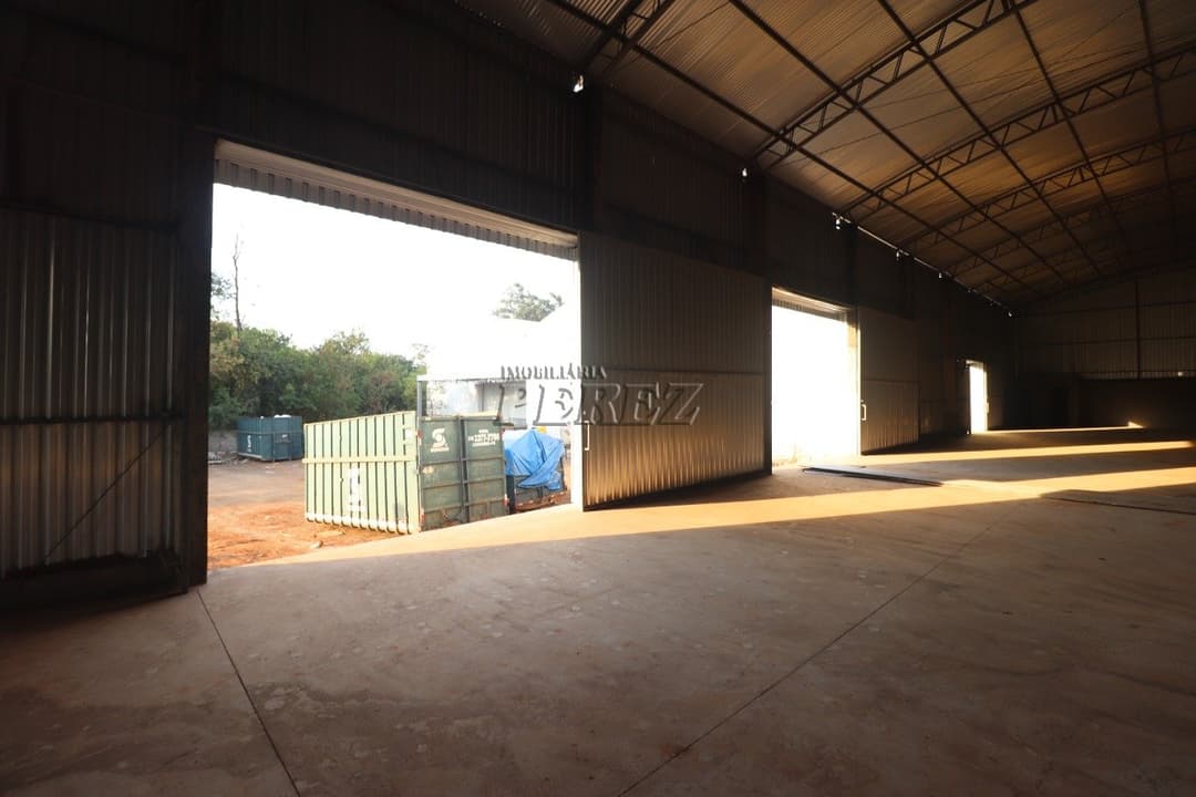 barracão para alugar com docas na região central - Foto 18