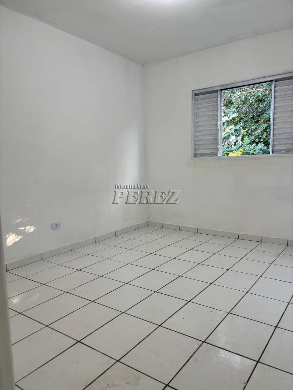 Casa a venda na Rua José Santiago Queiroz, Jardim Tarobá, Zona Sul de Londrina - Foto 3