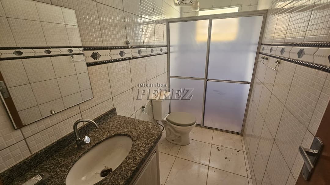 Casa à Venda - Rua Maria de Oliveira Melo, Jardim Monte Carlo - Zona Leste de Londrina - Foto 5