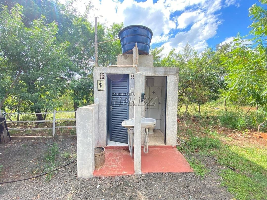 Chácara para venda e locação na Rua Guido Spoladore, na região leste de Londrina - Foto 6