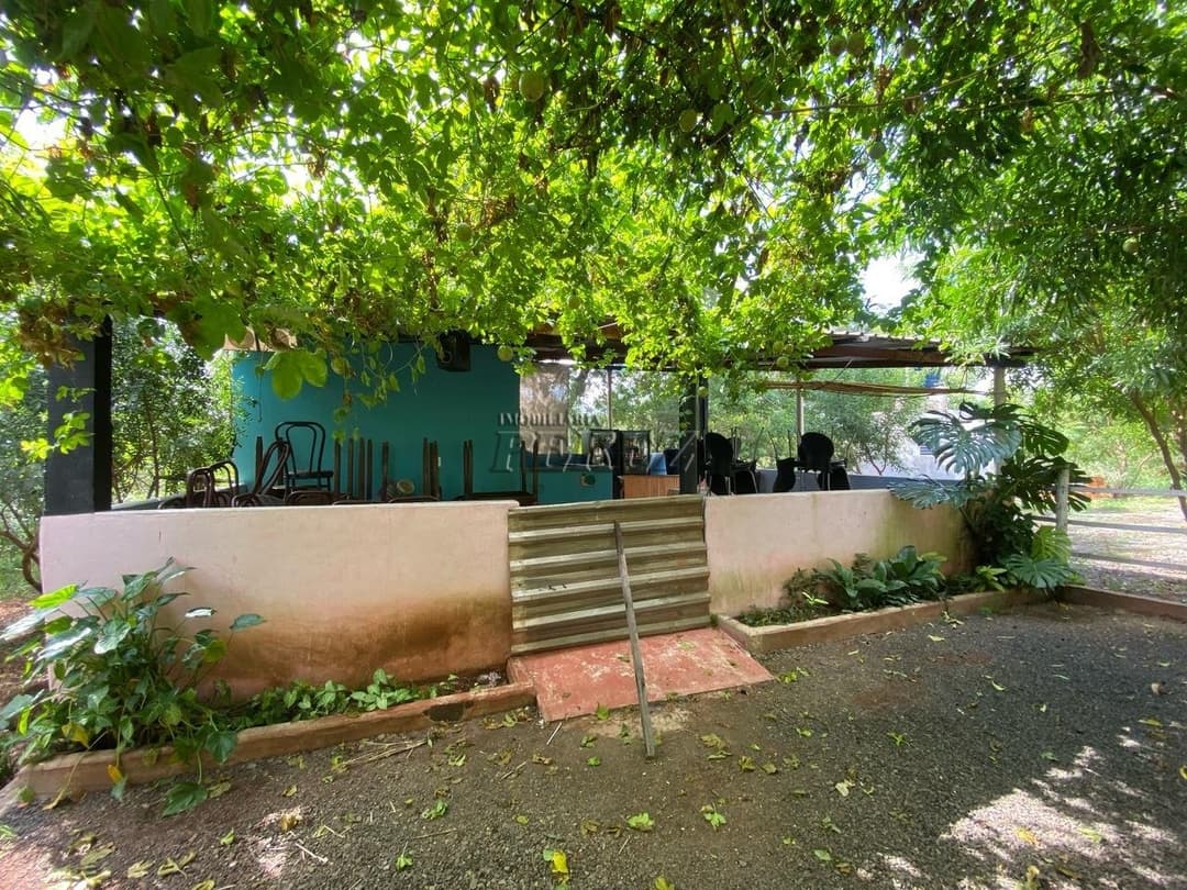 Chácara para venda e locação na Rua Guido Spoladore, na região leste de Londrina - Foto 3