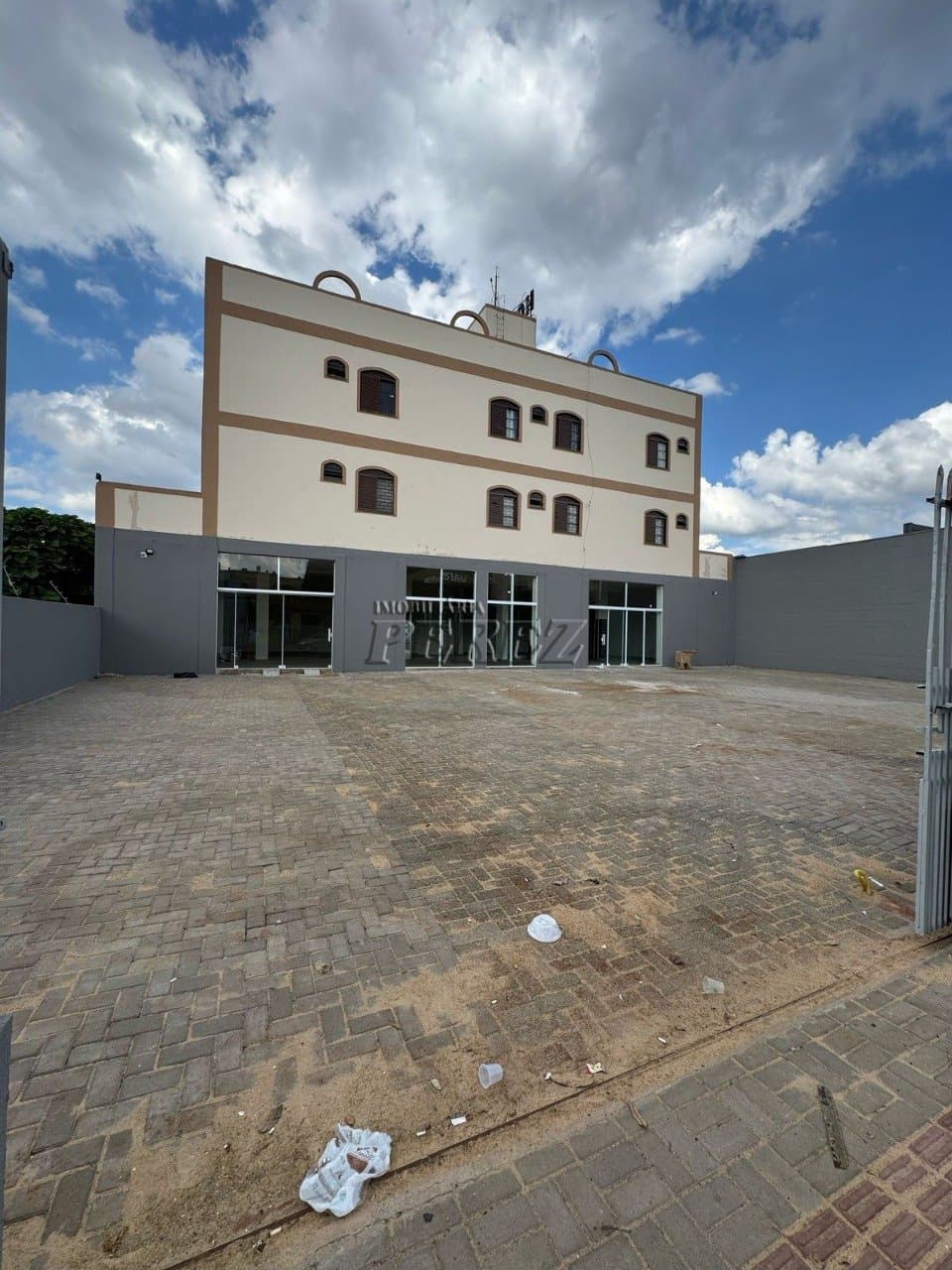 Galpão comercial para alugar na Vila Casoni, região central em Londrina. - Foto 2