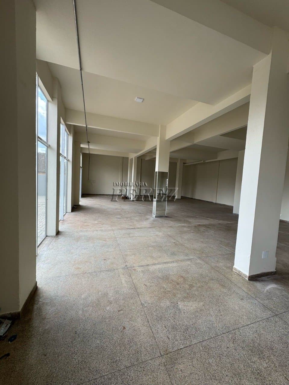 Galpão comercial para alugar na Vila Casoni, região central em Londrina. - Foto 5