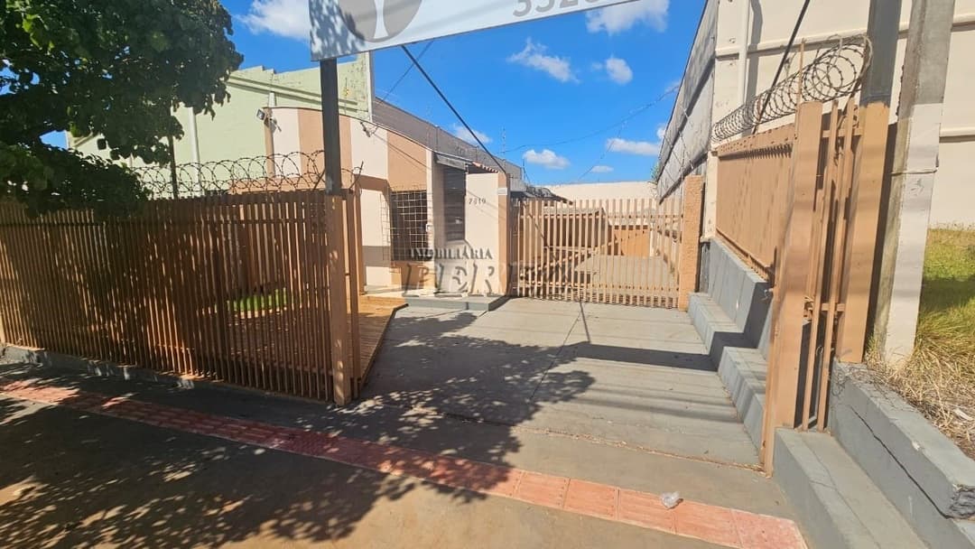 Imóvel Comercial à Venda - Zona Leste de Londrina - Avenida Brasília (fundos com Rua André Betti) - Foto 1