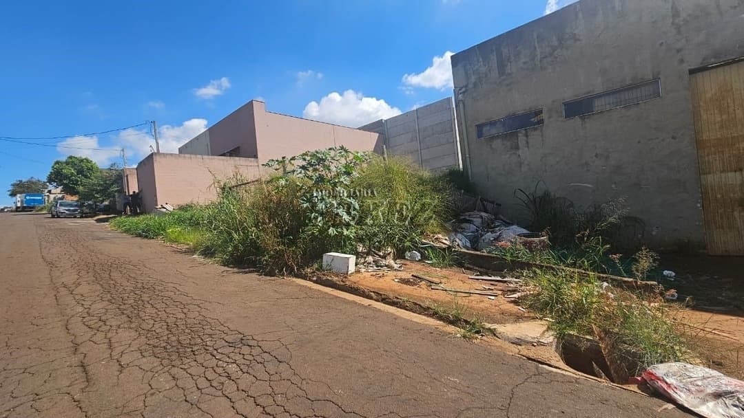Imóvel Comercial à Venda - Zona Leste de Londrina - Avenida Brasília (fundos com Rua André Betti) - Foto 18