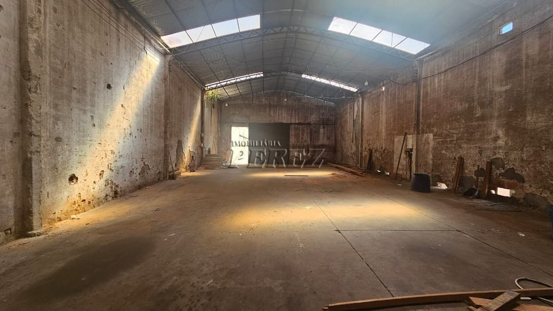 Imóvel Comercial à Venda - Zona Leste de Londrina - Avenida Brasília (fundos com Rua André Betti) - Foto 20