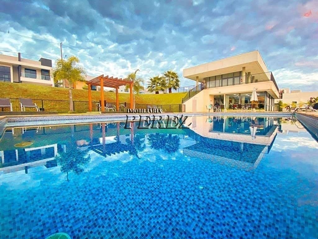Casa Assobradada à Venda no Condomínio Tangará - Parque Tauá, Zona Leste de Londrina - Foto 0