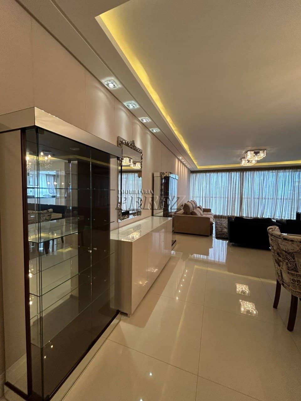 Apartamento de Alto Padrão à Venda - Edifício Mar das Arábias Av. Nereu Ramos - Meia Praia, Itapema/SC - Foto 4