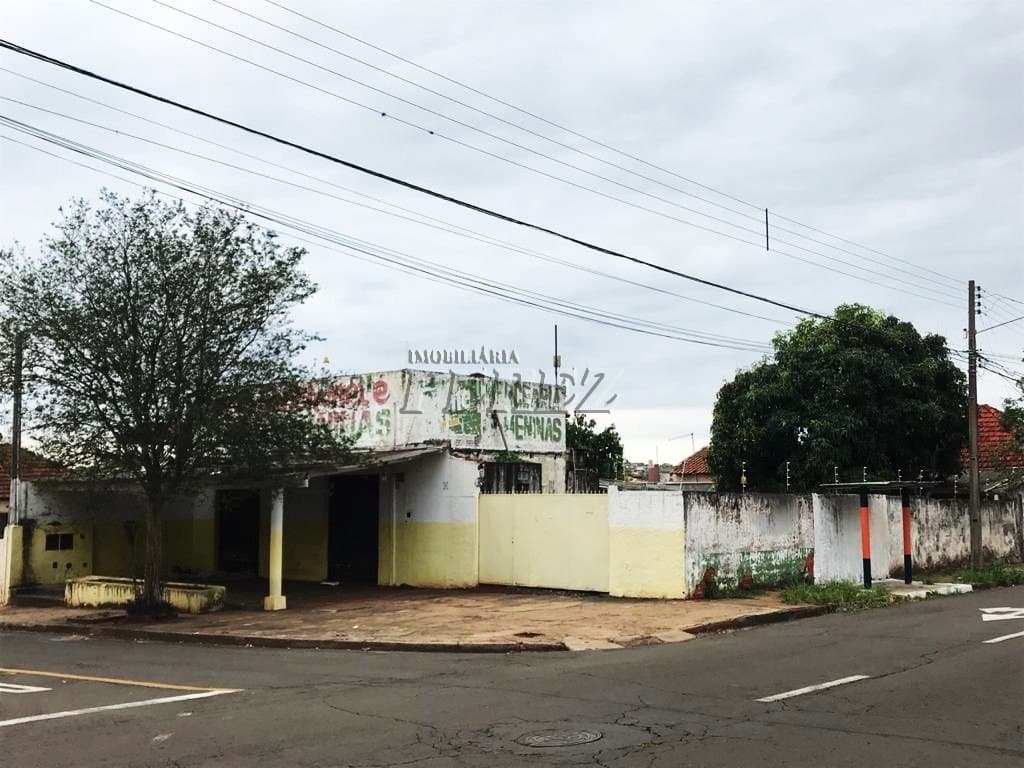 Terreno à venda com salão comercial -Rua Guaicurus Vila Matarazzo, Londrina/PR - Foto 1