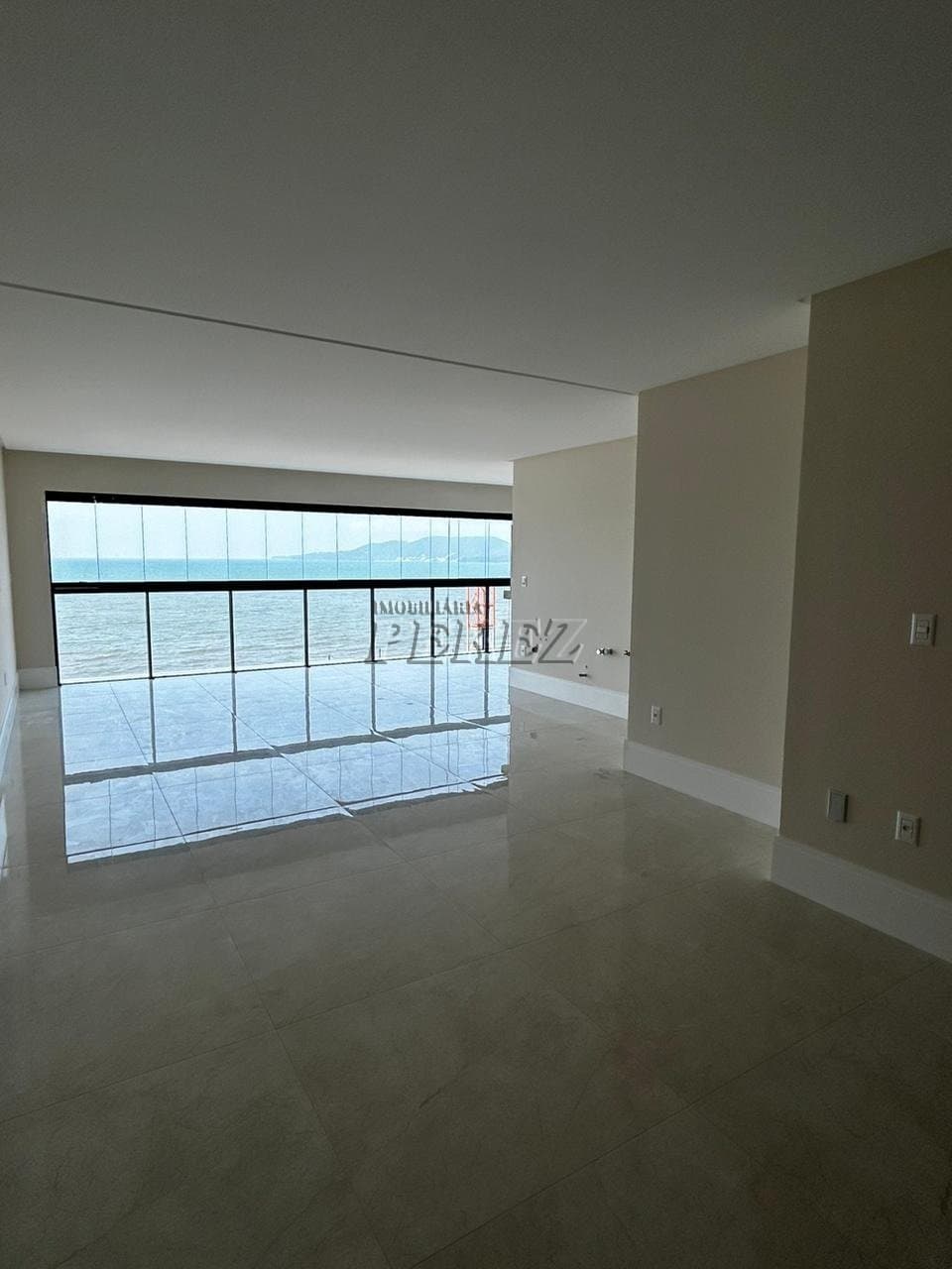 Apartamento no Cartier Residence - Rua 313 em Meia Praia - Itapema/SC - Foto 3
