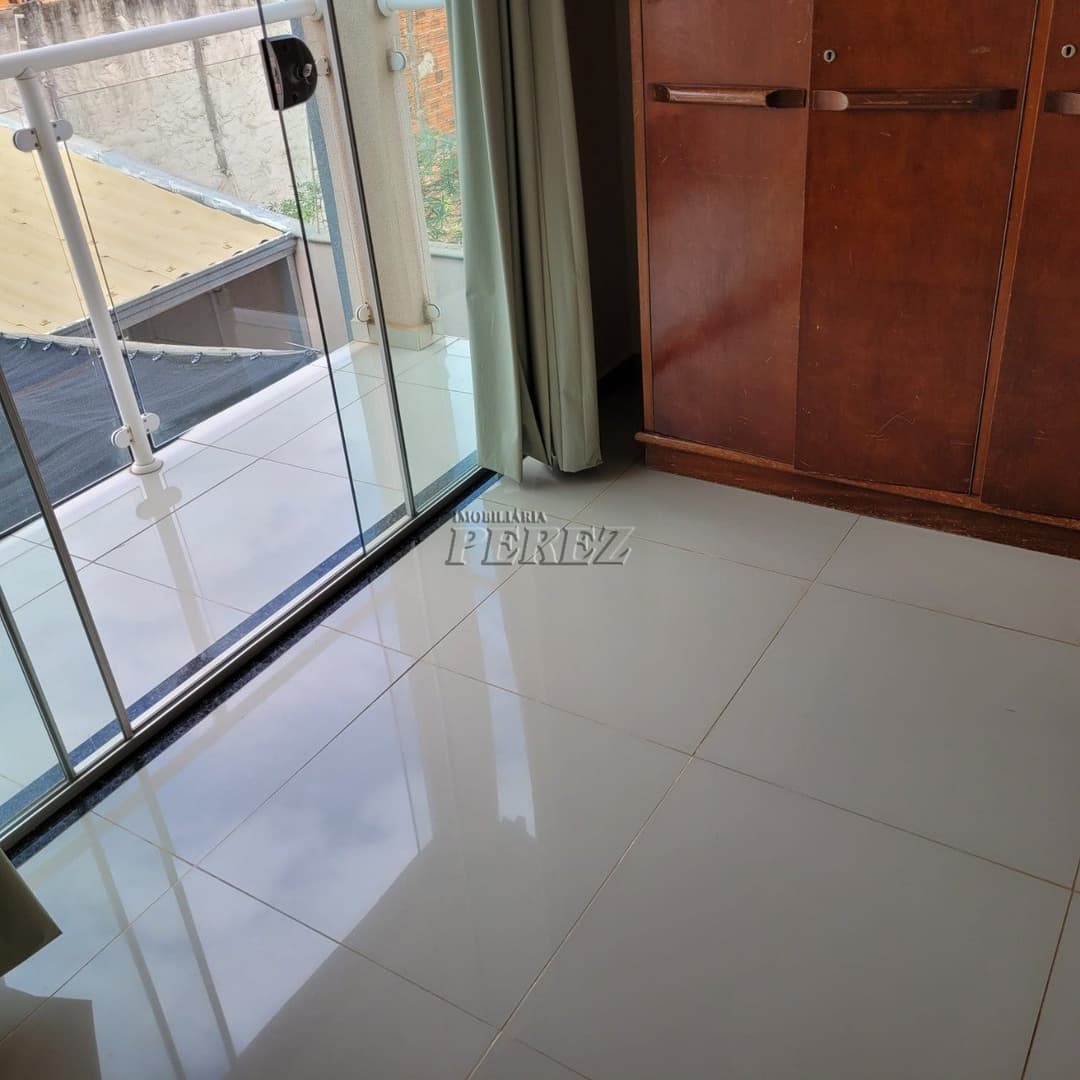 Sobrado à Venda - Parque Residencial Michael Licha, Zona Norte de Londrina/PR Rua Dagoberto Ferraz dos Santos - Foto 17