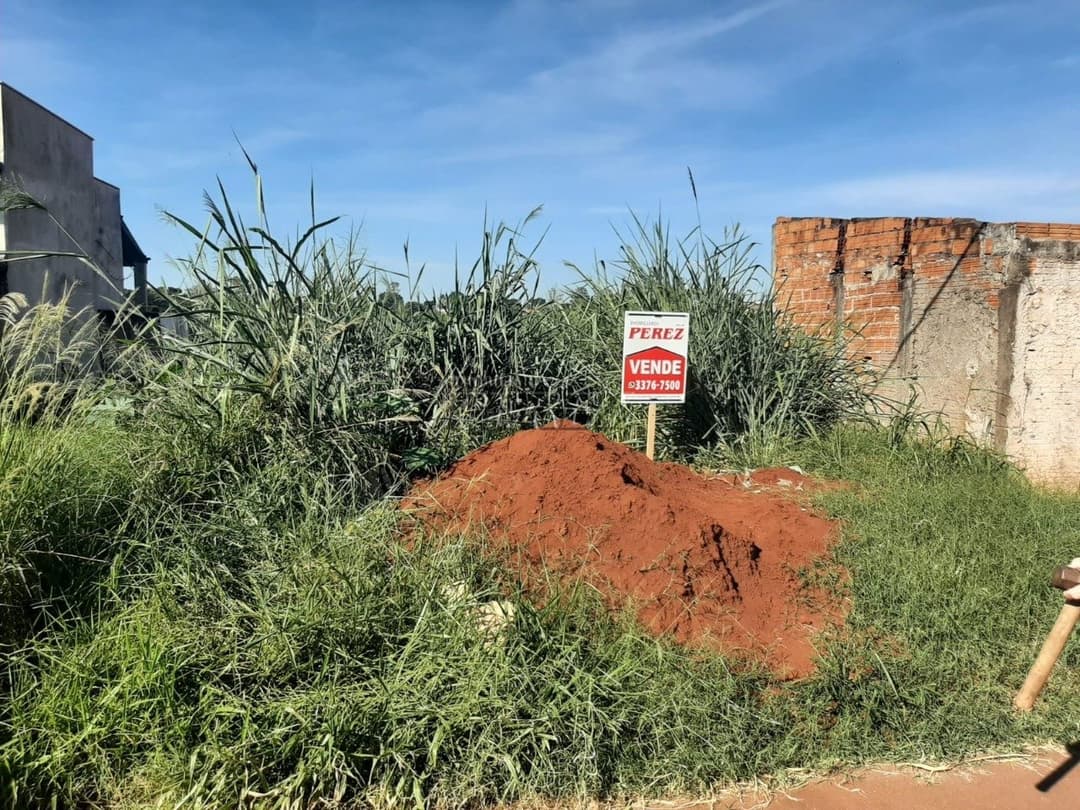 Terreno Comercial à Venda - na Rua Joubert de Carvalho Jardim Califórnia - Foto 0