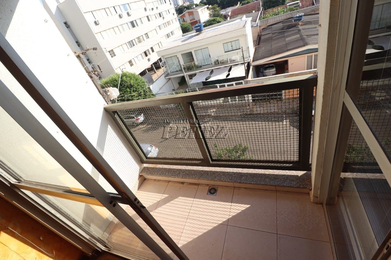 Apartamento para alugar no Vila Grega, região central de Londrina - Foto 2