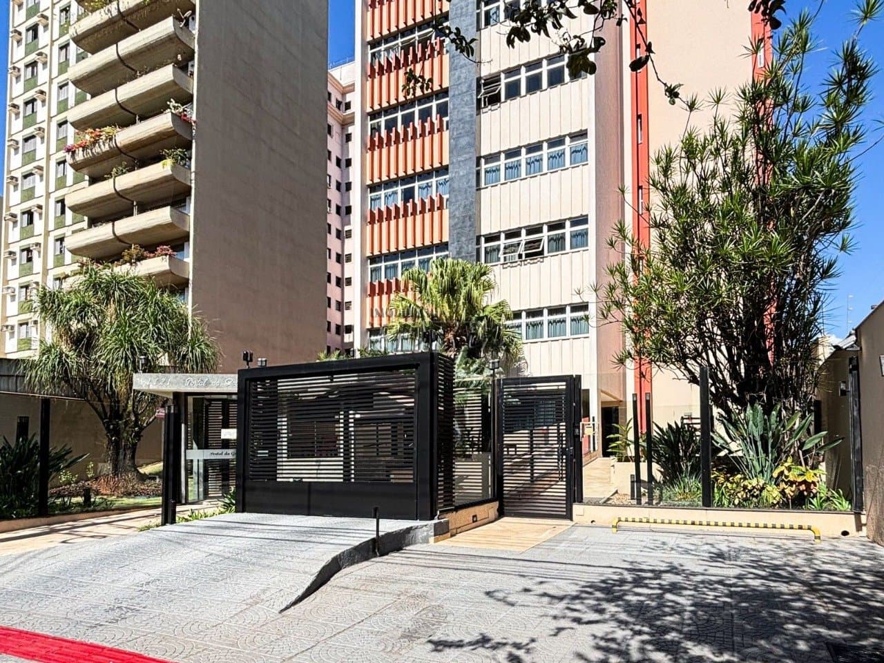 Apartamento à venda no Edifício Portal da Goiás, Centro - Foto 0