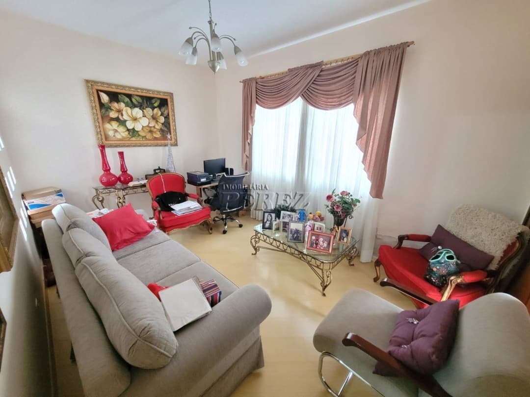 Casa à venda no centro Ibiporã Pr, localizada na Rua Primeiro de Maio - Foto 3