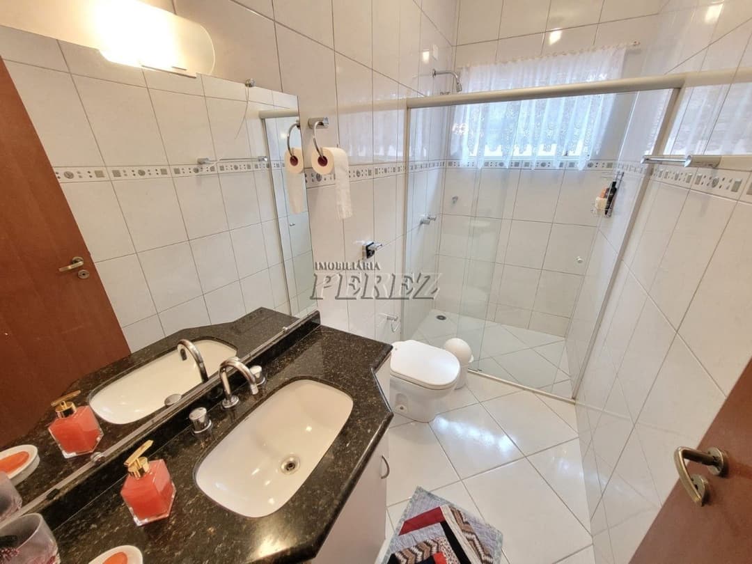 Casa à venda no centro Ibiporã Pr, localizada na Rua Primeiro de Maio - Foto 11