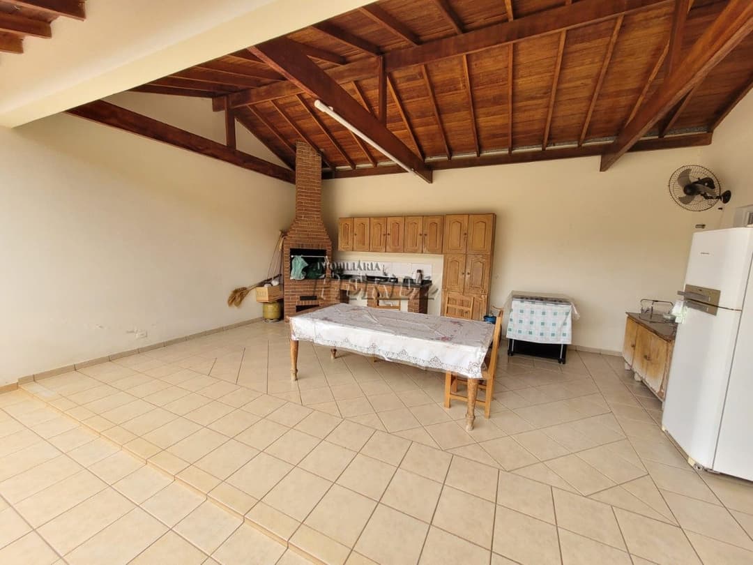 Casa à venda no centro Ibiporã Pr, localizada na Rua Primeiro de Maio - Foto 16