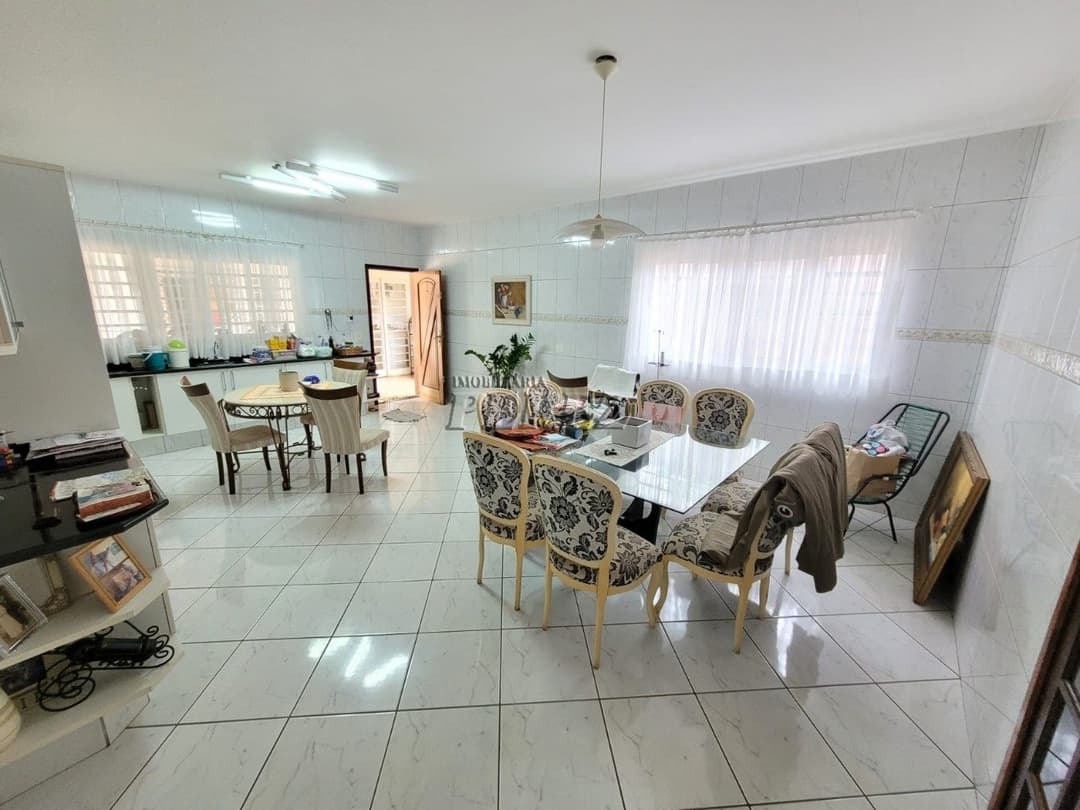 Casa à venda no centro Ibiporã Pr, localizada na Rua Primeiro de Maio - Foto 6