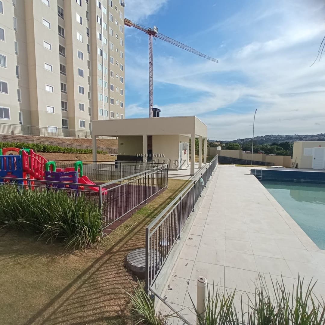 Apartamento para alugar no Residencial Lituânia, região norte de Londrina. - Foto 2