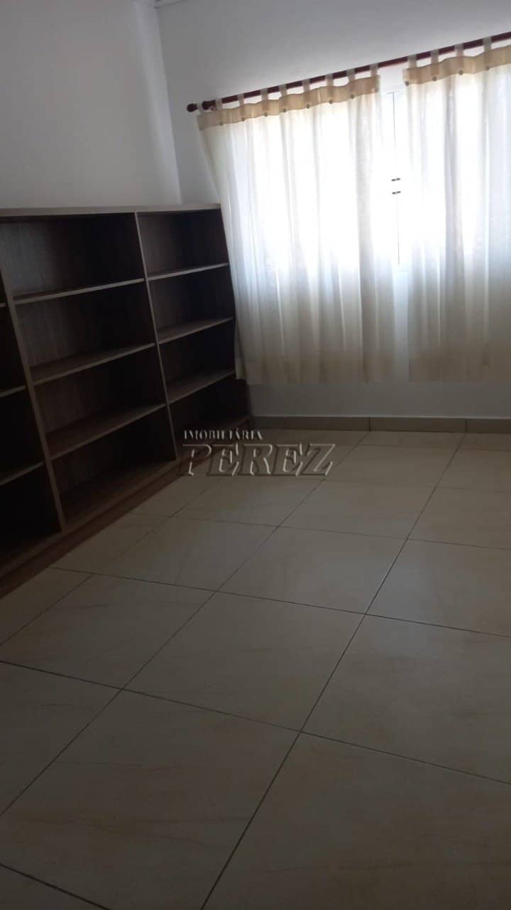 Casa térrea de alvenaria à venda na Rua Albert Einstein em localização privilegiada! - Foto 4