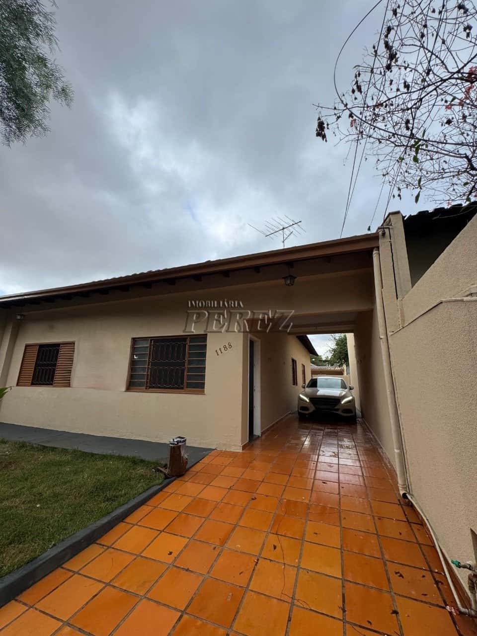 Casa à venda Vila Brasil, Londrina/PR — foto principal