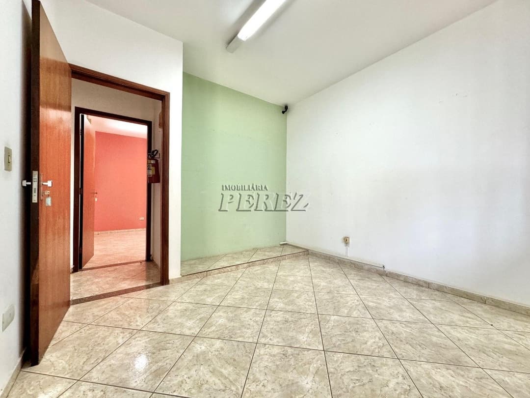 Casa comercial para alugar na região central de Londrina - Foto 7