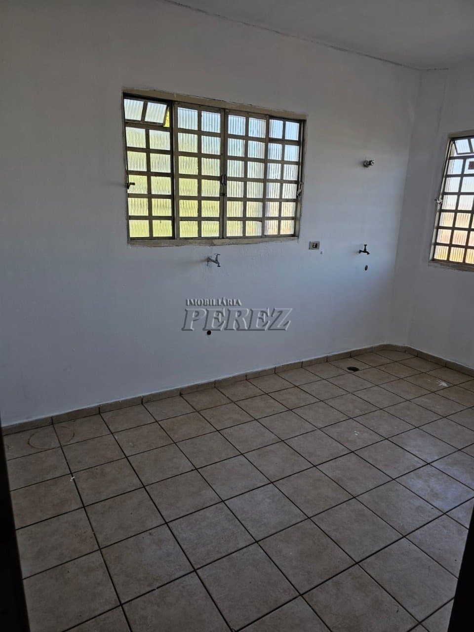 Sobreloja para alugar na região norte de Londrina, esquina com a Av Saul Elkind. - Foto 4