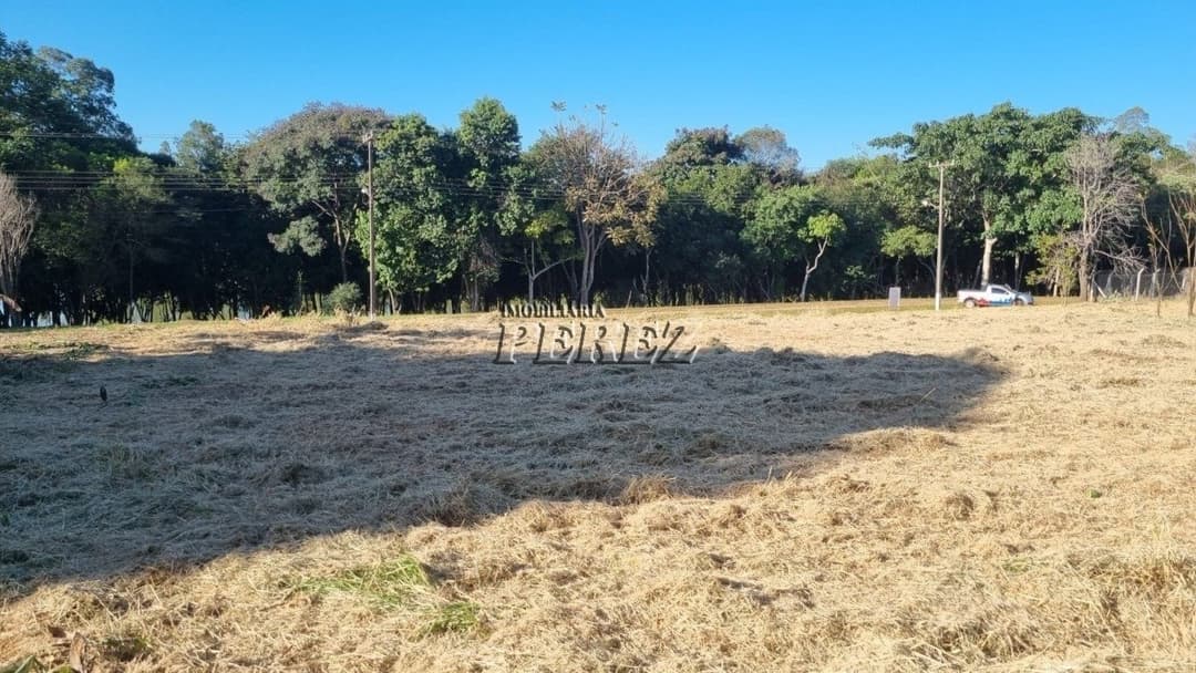 Terreno à Venda no Condomínio Itauna - Frente para o Lago | 2.500m² - Foto 3
