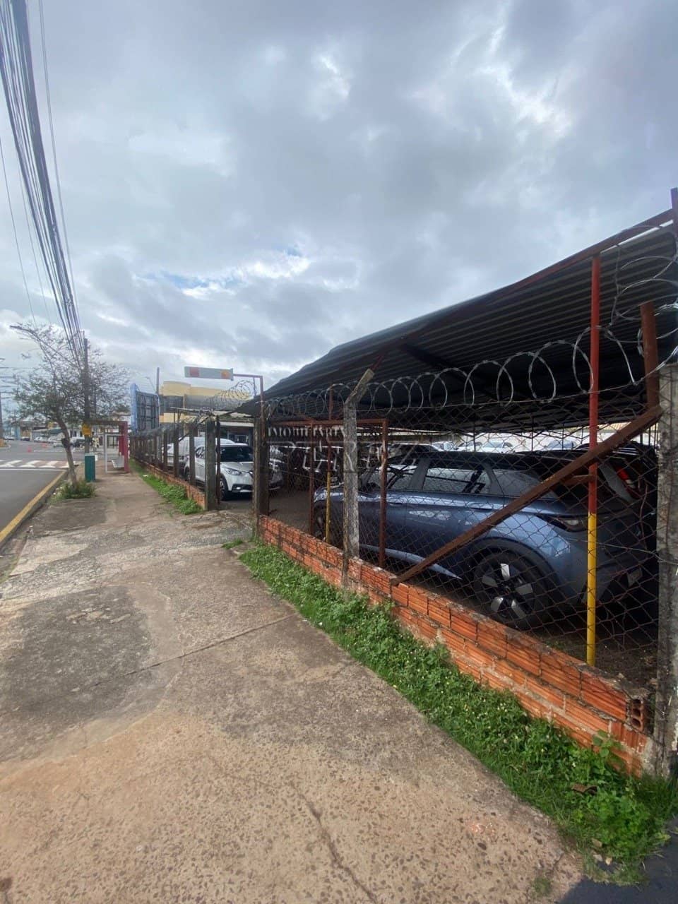 Venda de Terreno Comercial em Londrina - Ideal para Investidores ou Negócios Imediatos - Foto 4