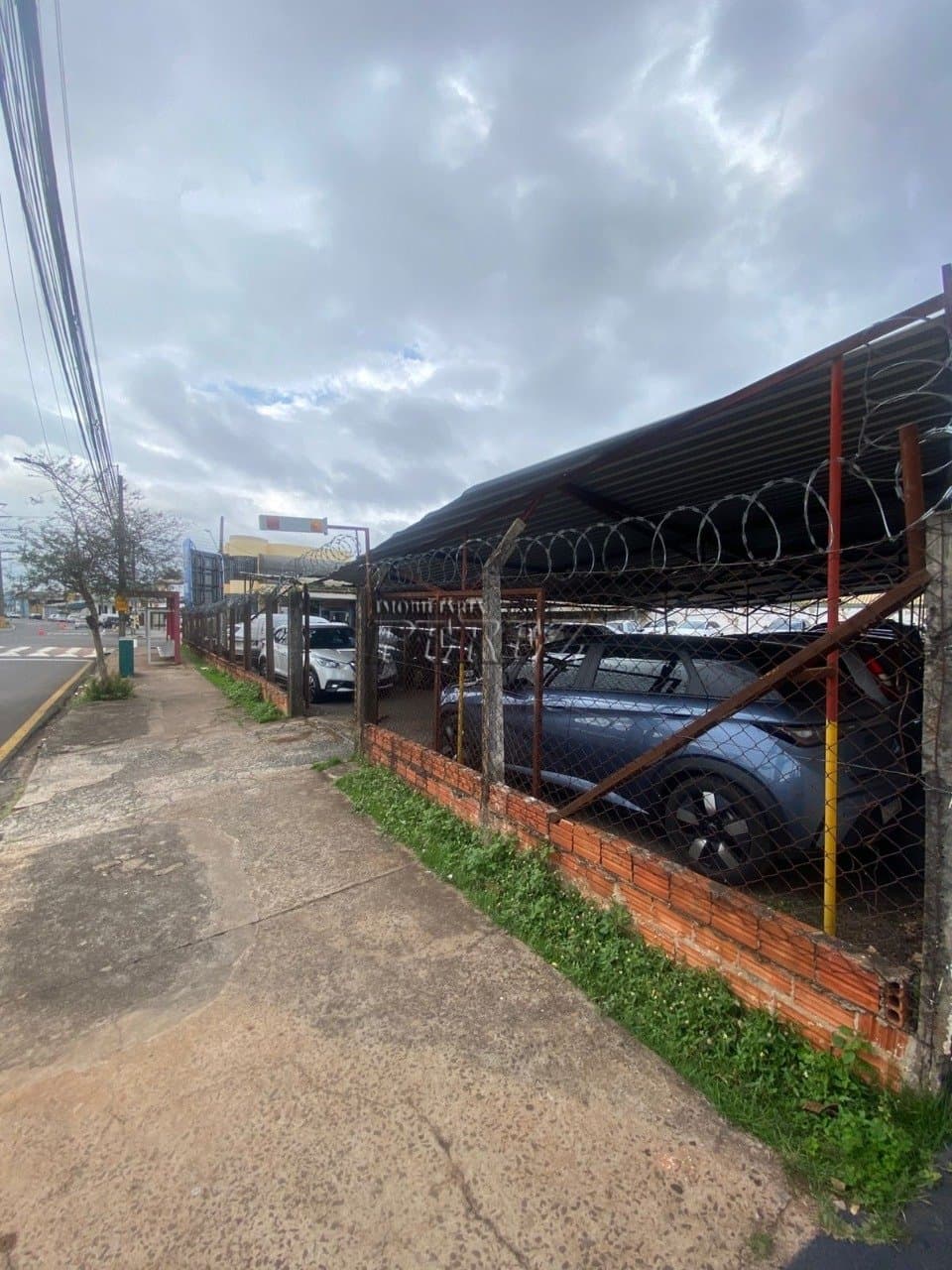 Venda de Terreno Comercial em Londrina - Ideal para Investidores ou Negócios Imediatos - Foto 4