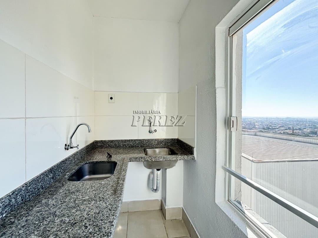 Sala comercial para alugar no calçadão de Londrina. - Foto 9