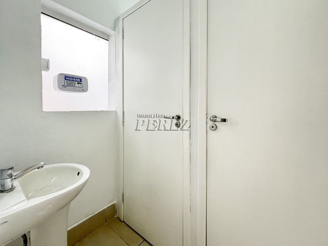 Sala comercial para alugar no calçadão de Londrina. - Foto 12