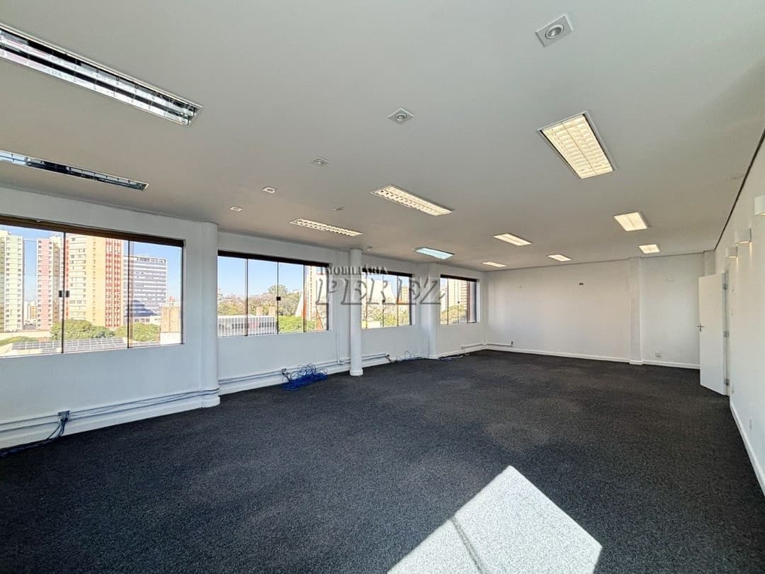 Sala comercial para alugar no calçadão de Londrina. - Foto 0