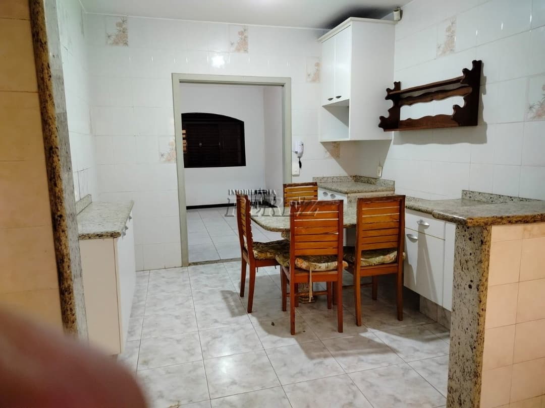 Casa a venda com piscina no Jardim Alvorada - Foto 9