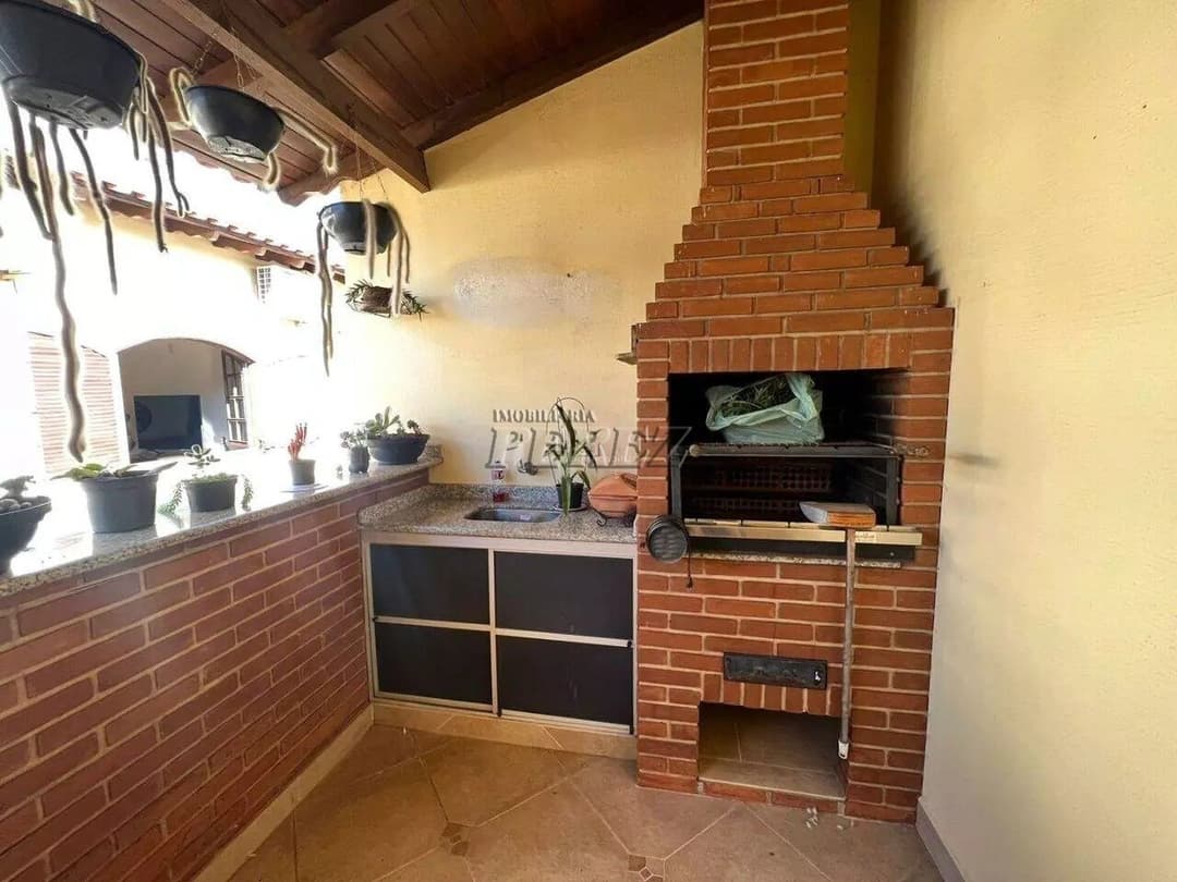 Venda de Sobrado Imponente na Av. Robert Koch - Um Espaço Completo para Morar e Empreender! - Foto 22