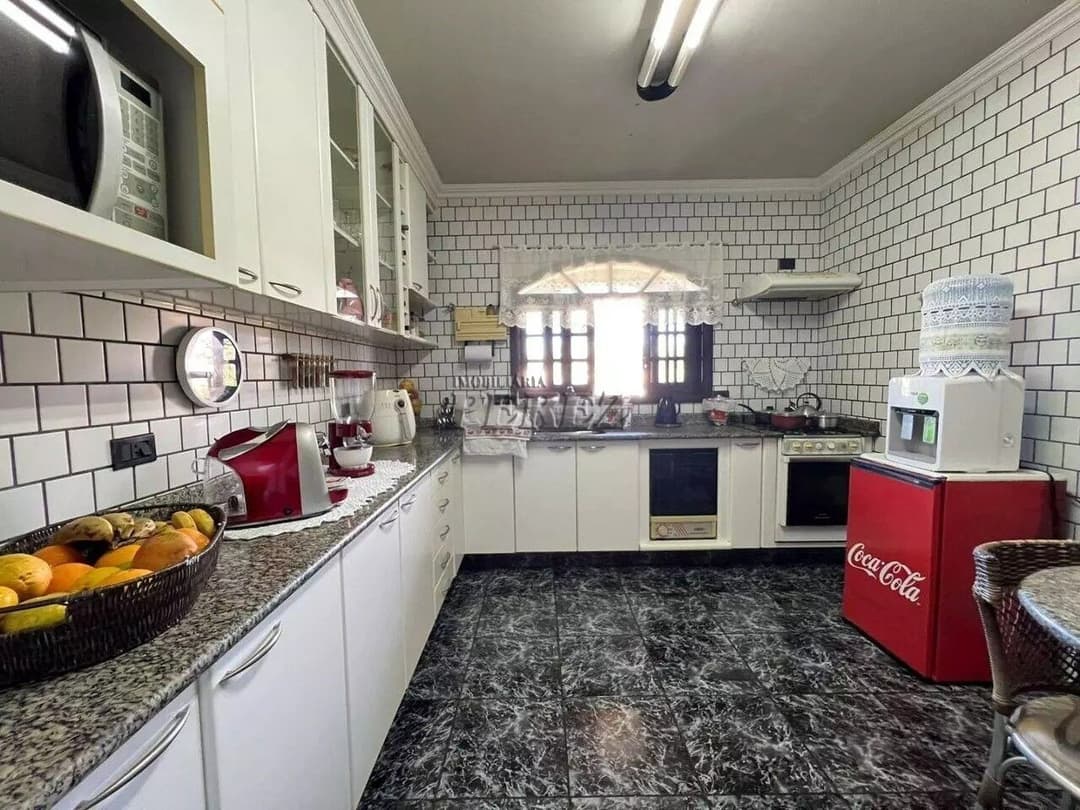 Venda de Sobrado Imponente na Av. Robert Koch - Um Espaço Completo para Morar e Empreender! - Foto 5