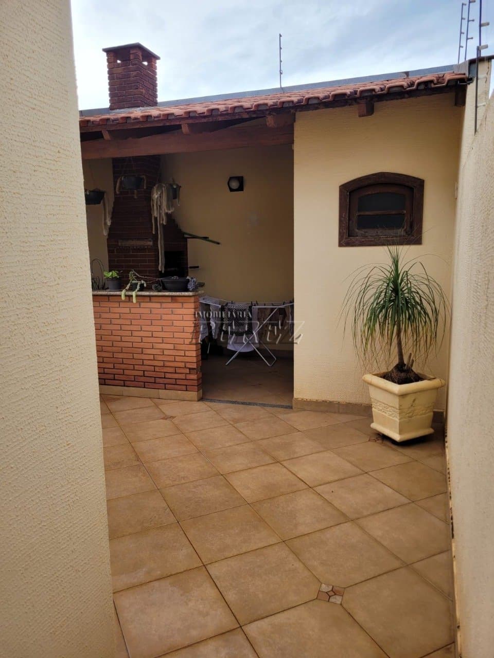 Venda de Sobrado Imponente na Av. Robert Koch - Um Espaço Completo para Morar e Empreender! - Foto 23