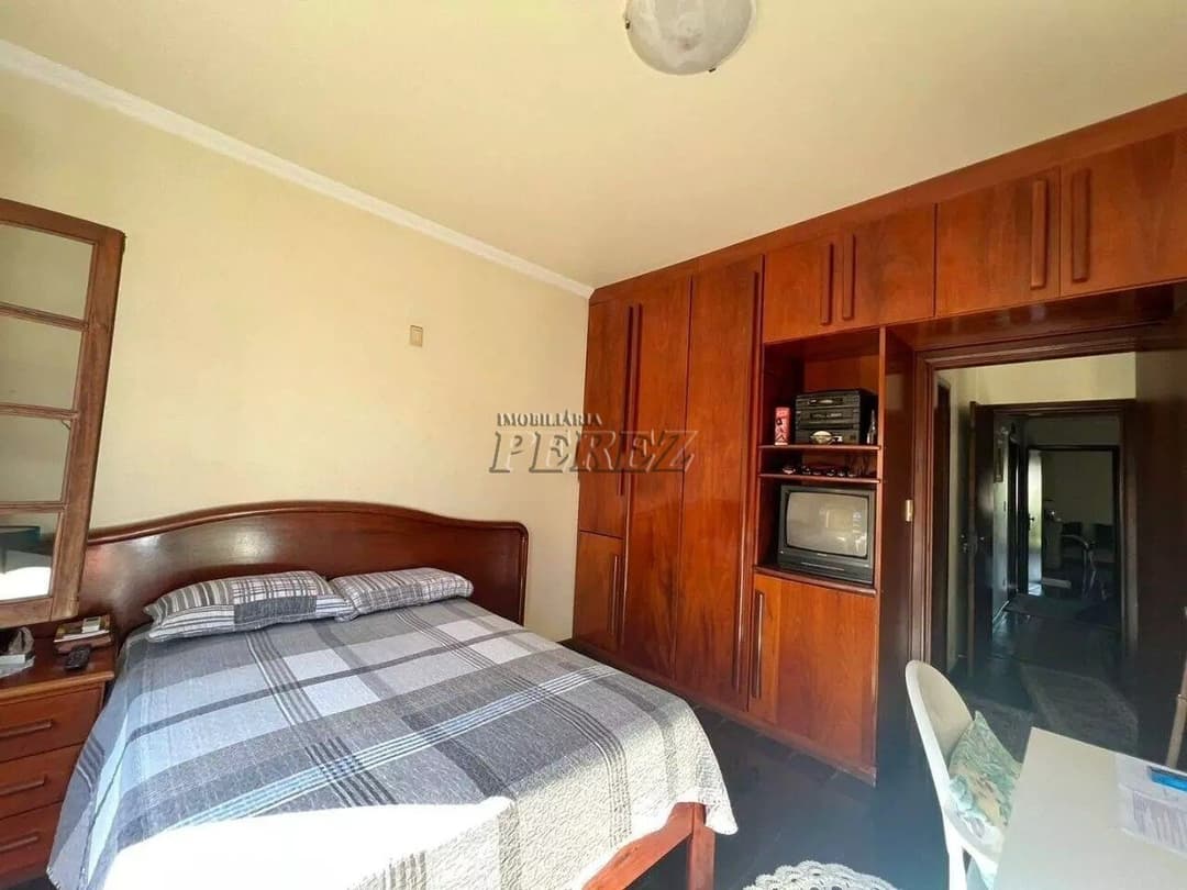 Venda de Sobrado Imponente na Av. Robert Koch - Um Espaço Completo para Morar e Empreender! - Foto 9