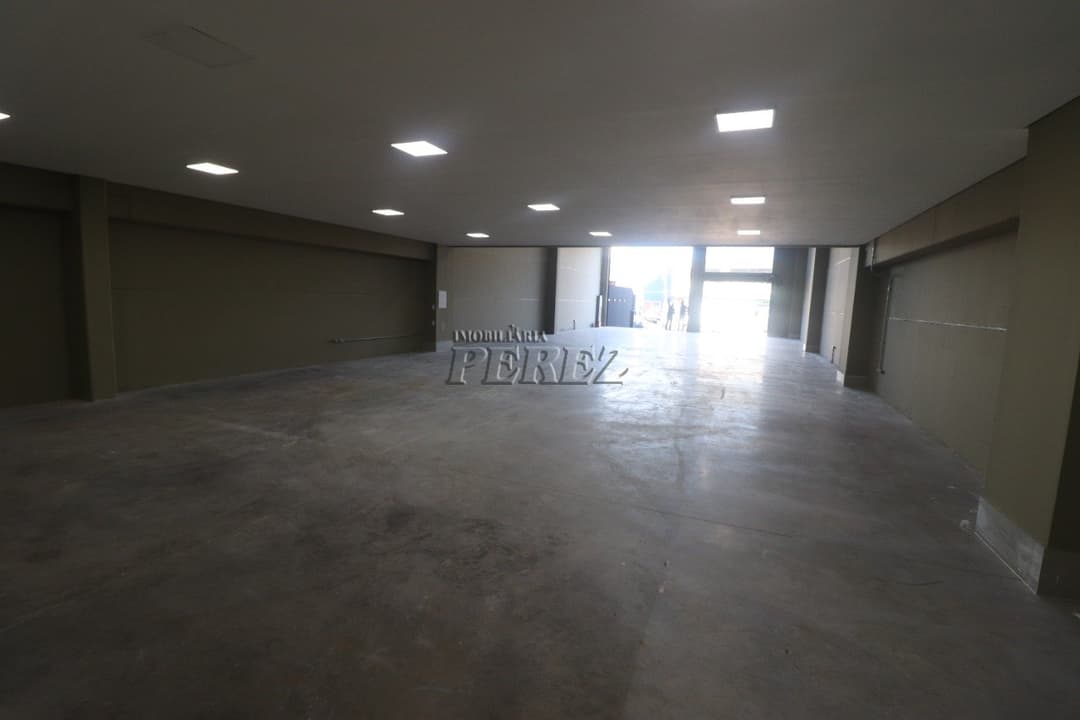 Barracão para alugar na Av São João, região leste de Londrina. - Foto 4