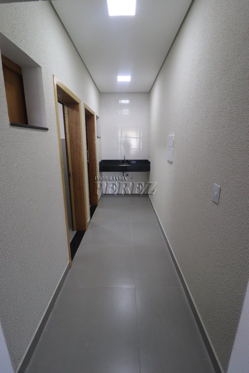 Barracão para alugar na Av São João, região leste de Londrina. - Foto 5