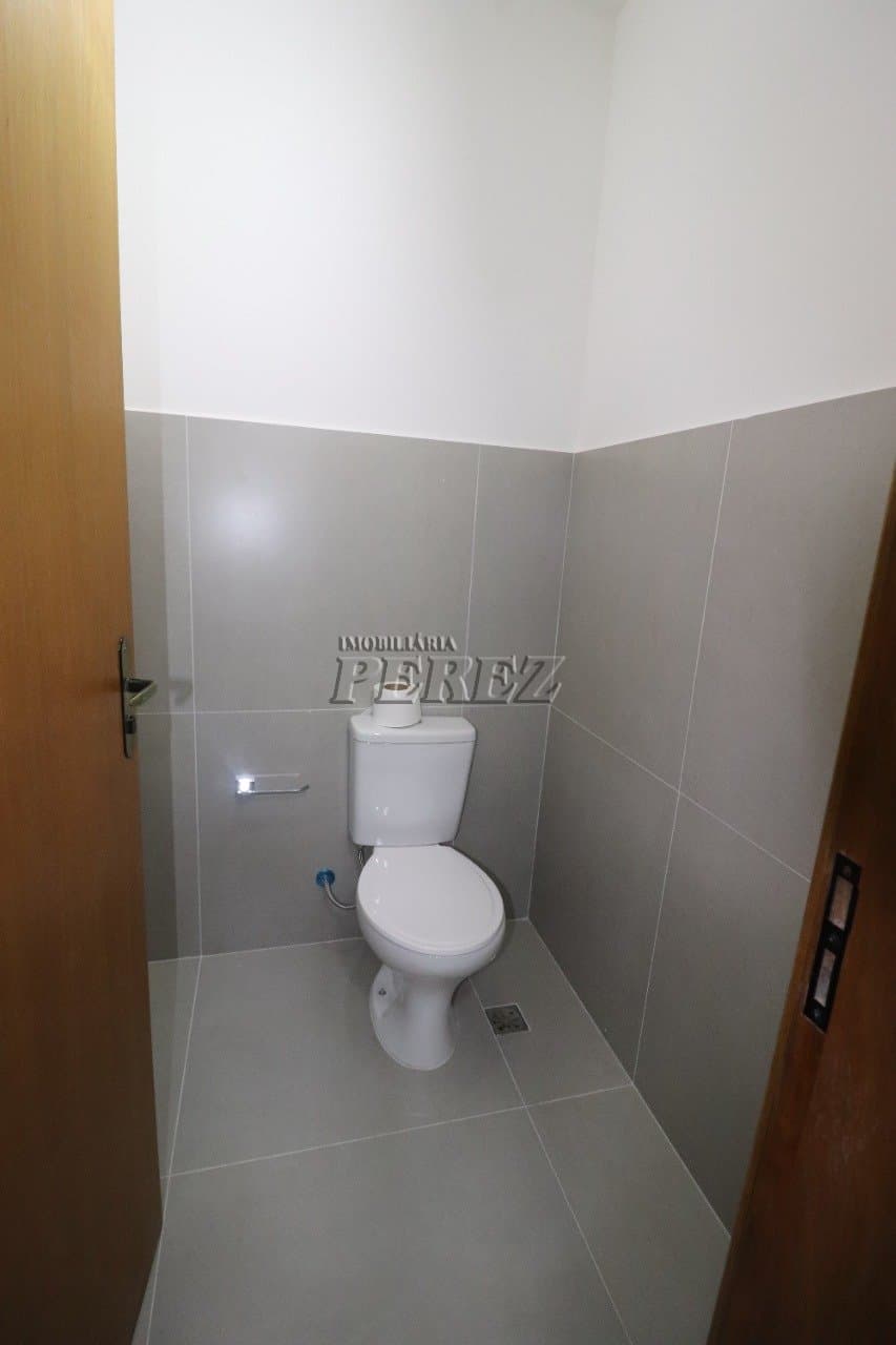 Barracão para alugar na Av São João, região leste de Londrina. - Foto 17