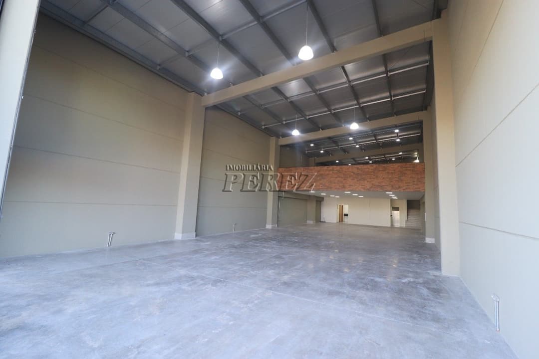 Barracão para alugar na Av São João, região leste de Londrina. - Foto 24