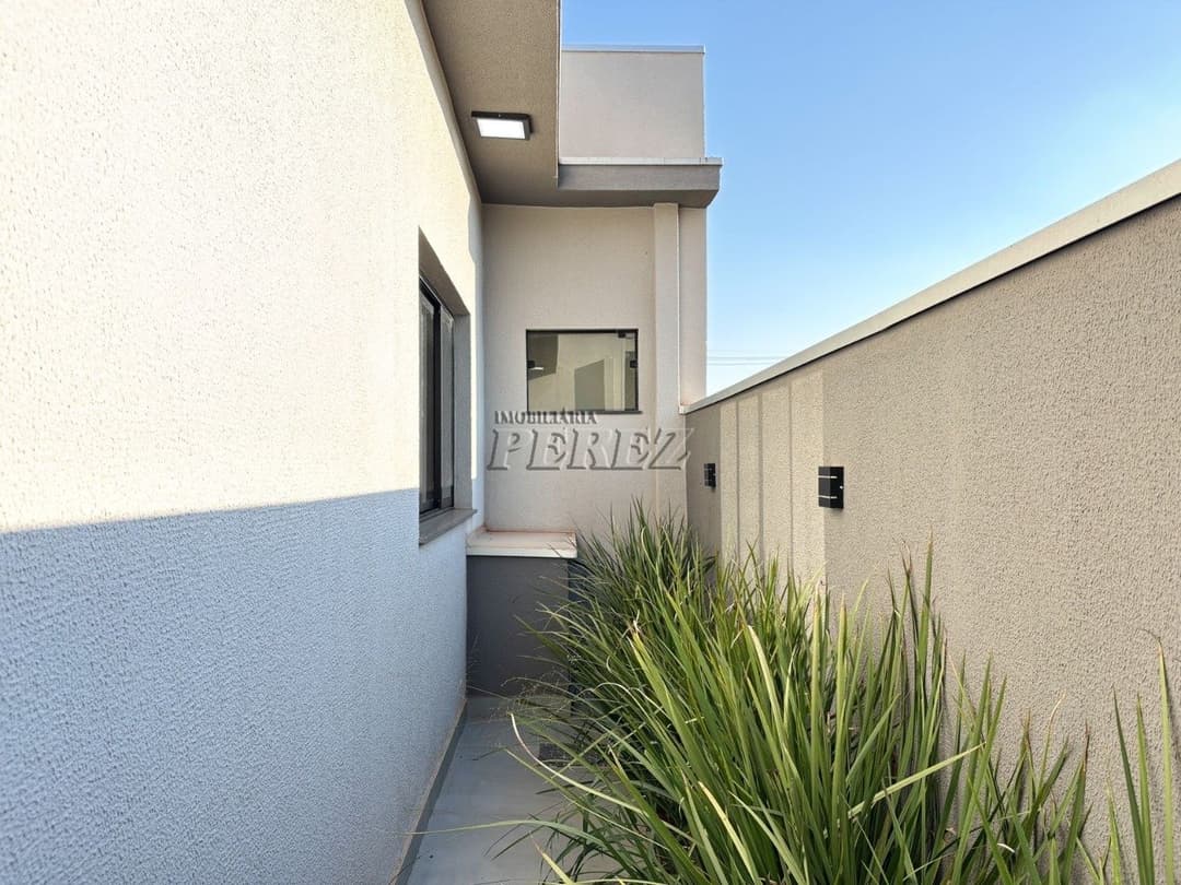 Casa para venda e locação no Condomínio Araguarí, região leste de Londrina. - Foto 13