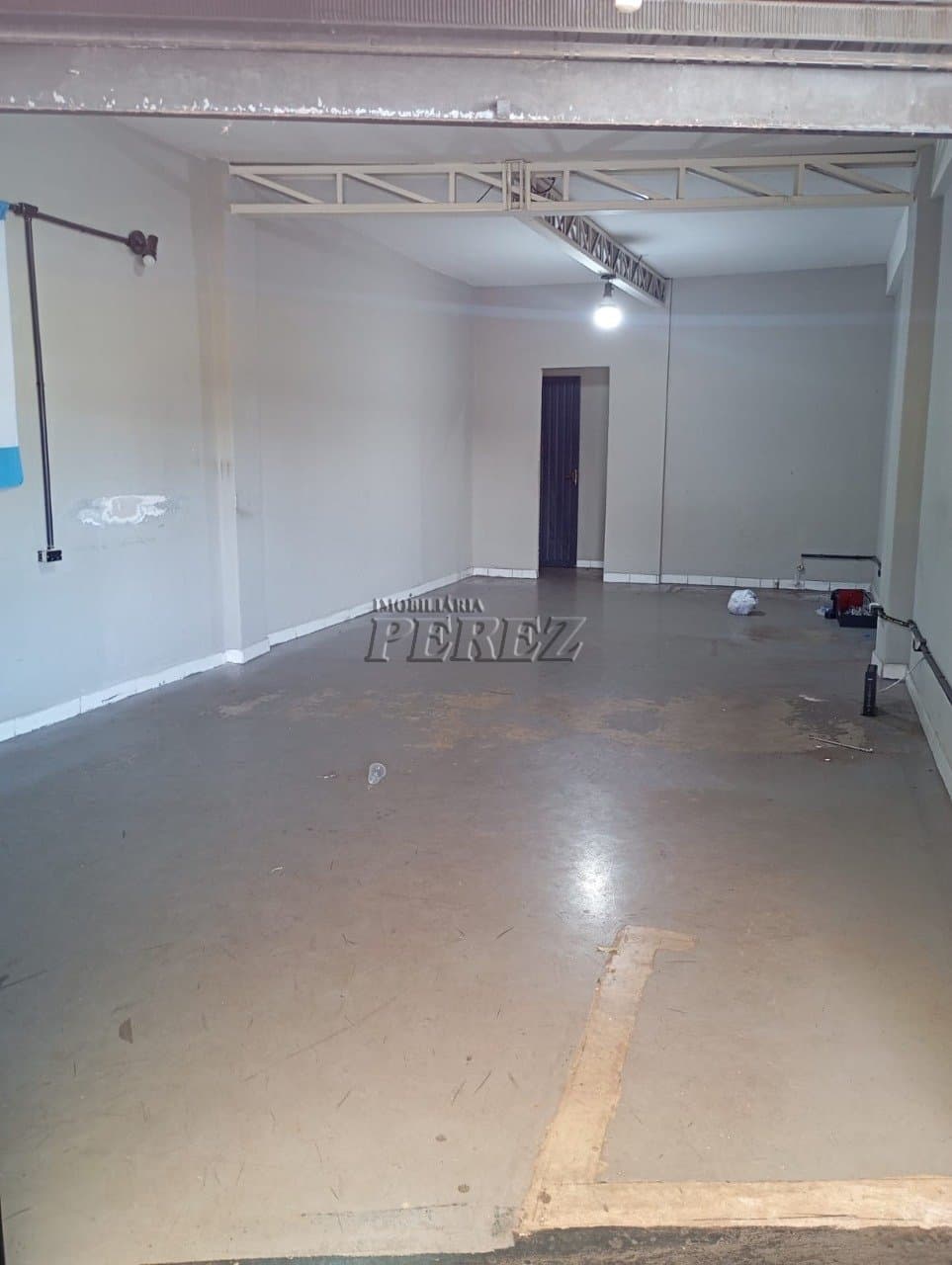 Sala comercial para alugar na Av Saul Elkind, região norte de Londrina. - Foto 1
