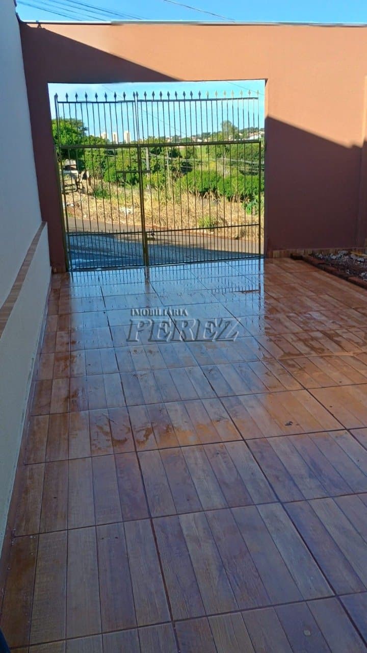 Casa para alugar no Jardim São Paulo, região norte de Londrina. - Foto 2