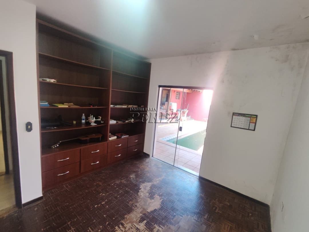 Venda de Sobrado Espaçoso no Campo Belo - Ideal para Morar ou Investir, com Piscina e Zoneamento Comercial! - Foto 6