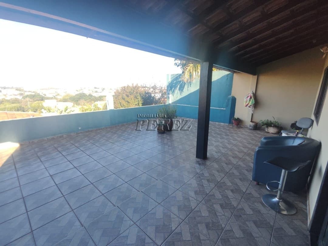 Venda de Sobrado Espaçoso no Campo Belo - Ideal para Morar ou Investir, com Piscina e Zoneamento Comercial! - Foto 16